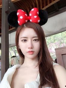 国产上海美女主播视频,镜头下的时尚魅力